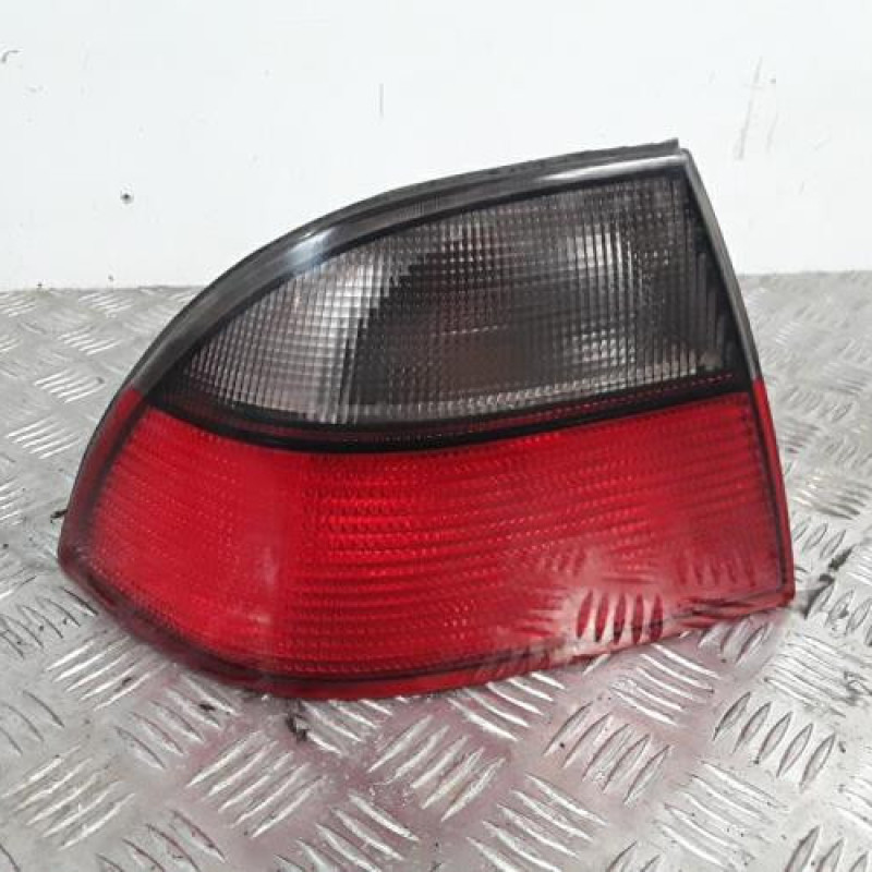 Feu arriere principal gauche (feux) SAAB 9.5 1