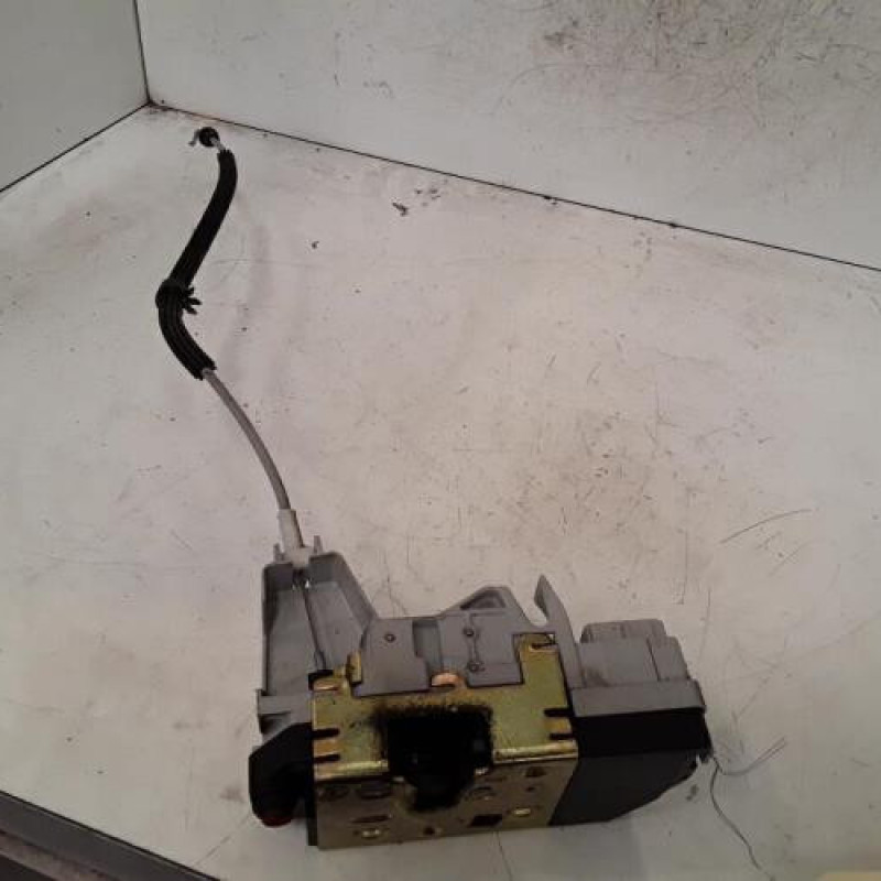 Serrure arriere droit PEUGEOT 307 Serrure arriere droit PEUGEOT 307