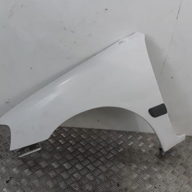 Aile avant gauche PEUGEOT 106