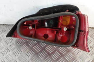 Feu arriere principal gauche (feux) PEUGEOT 106
