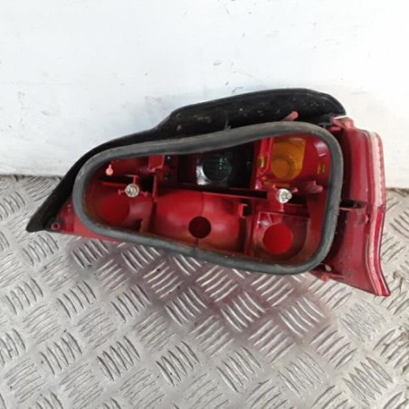 Feu arriere principal gauche (feux) PEUGEOT 106