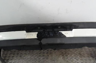 Pare choc arriere PEUGEOT 405 Photo n°1