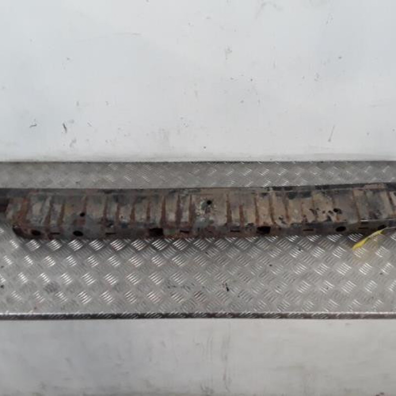 Renfort pare choc arriere (traverse) FORD TRANSIT 3