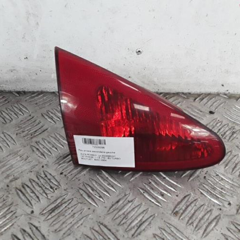 Feu arriere secondaire gauche (feux) ALFA ROMEO 147