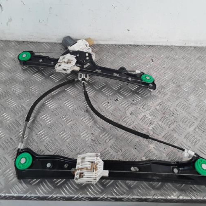 Leve vitre electrique avant gauche BMW SERIE 1 E87