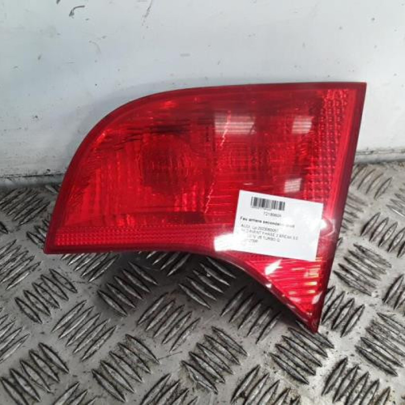 Feu arriere secondaire droit (feux) AUDI A4 2