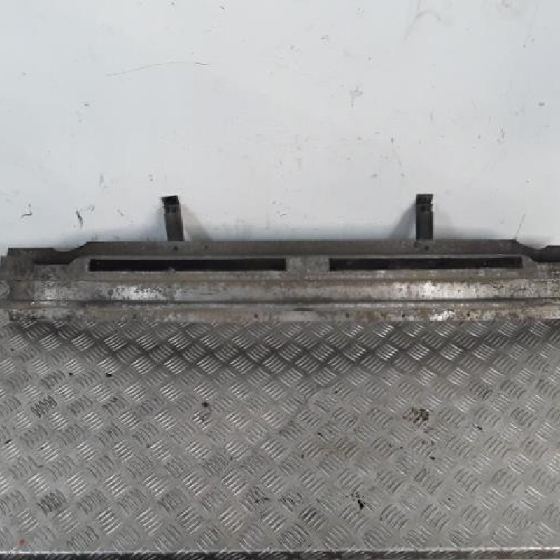 Absorbeur de pare choc arriere AUDI A4 2