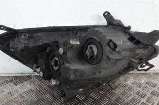 Optique avant principal gauche (feux)(phare) TOYOTA COROLLA VERSO 2