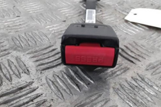 Attache ceinture avant droit DACIA DOKKER