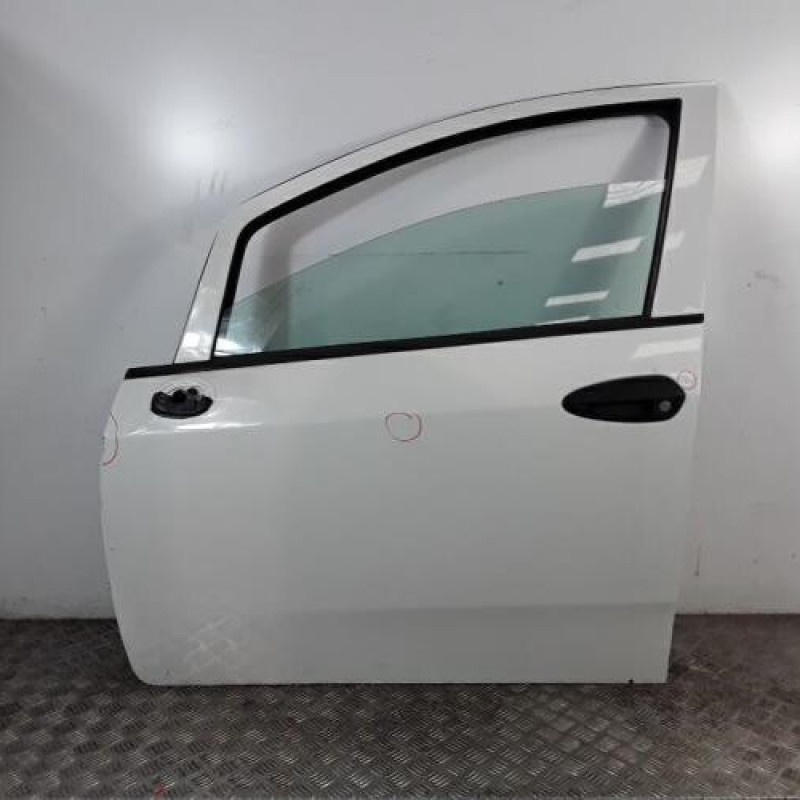Porte avant gauche FIAT GRANDE PUNTO Porte avant gauche FIAT GRANDE PUNTO