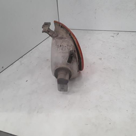 Optique avant secondaire droit (feux)(clignotant) VOLKSWAGEN POLO 3