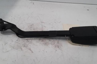 Attache ceinture avant droit RENAULT CLIO 4 Photo n°1