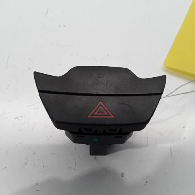 Bouton de warning FORD TRANSIT 5 Bouton de warning FORD TRANSIT 5