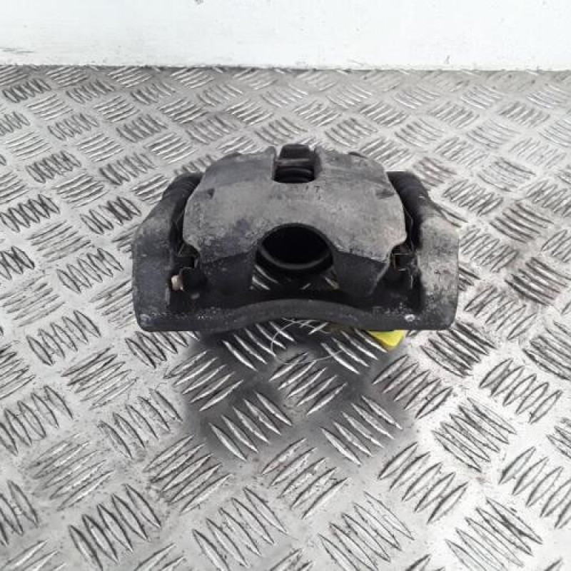 Etrier avant droit (freinage) RENAULT MEGANE 4
