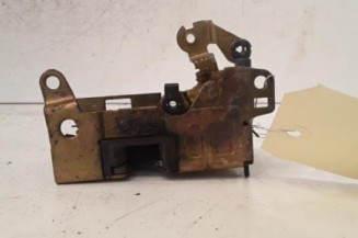 Serrure arriere droit RENAULT CLIO 1