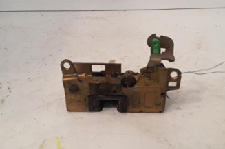 Serrure avant droit RENAULT CLIO 1