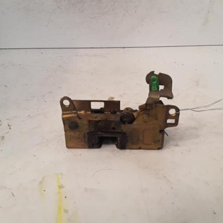 Serrure avant droit RENAULT CLIO 1
