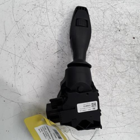 Commodo d'essuie glaces FORD FIESTA 6