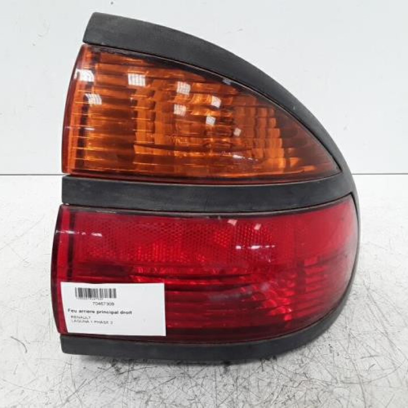 Feu arriere principal droit (feux) RENAULT LAGUNA 1