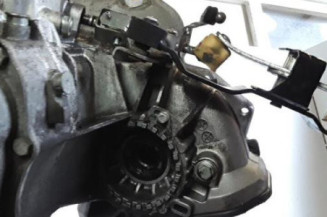 Boite de vitesses OPEL ASTRA H Photo n°6