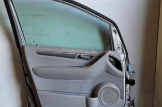 Porte avant gauche MERCEDES CLASSE B 245 Photo n°9