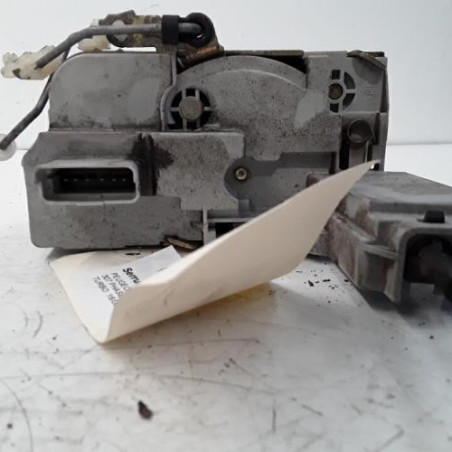 Serrure avant gauche PEUGEOT 307