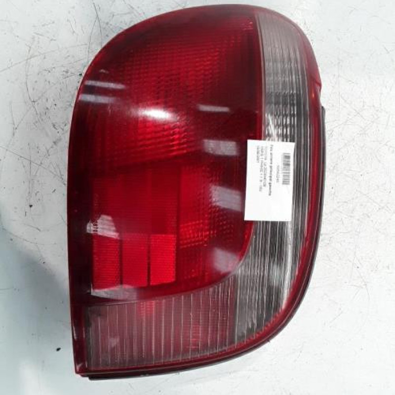 Feu arriere principal gauche (feux) TOYOTA YARIS 1