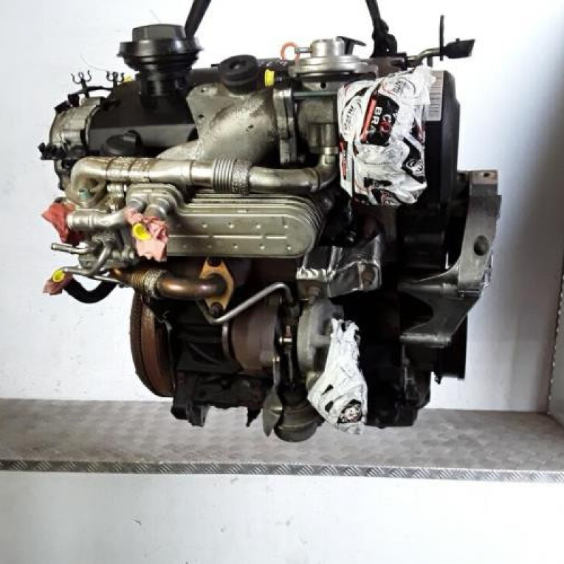 Moteur VOLKSWAGEN TOURAN 1