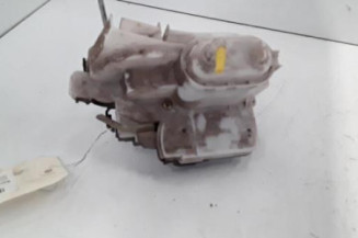 Serrure arriere droit VOLKSWAGEN POLO 3 Photo n°3