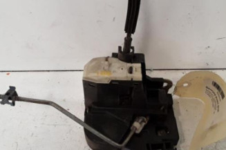Serrure avant droit RENAULT CLIO 2