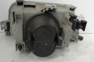 Optique avant principal droit (feux)(phare) RENAULT CLIO 1