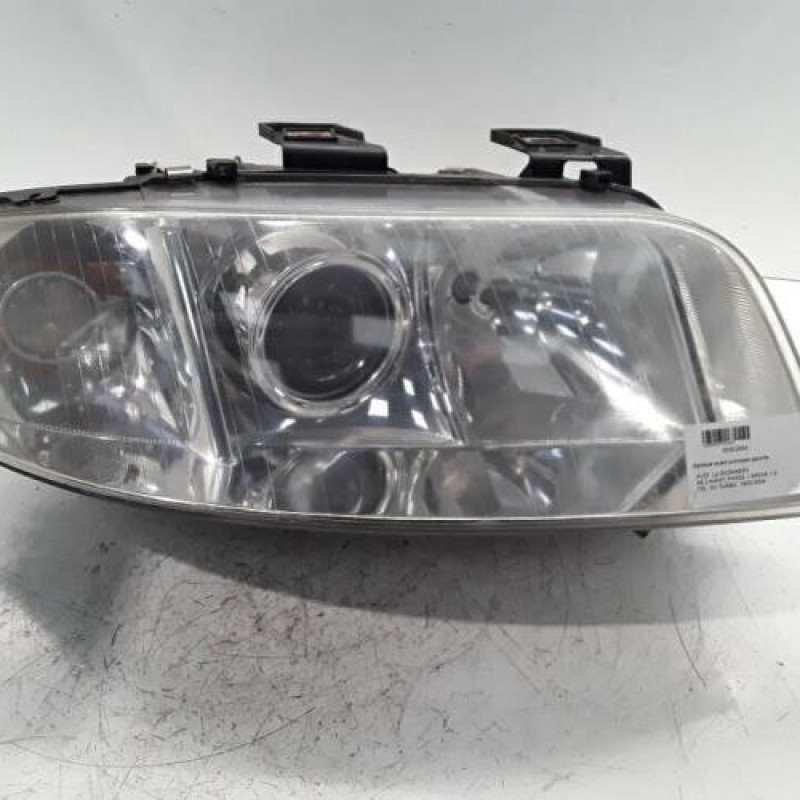 Optique avant principal gauche (feux)(phare) AUDI A6 2