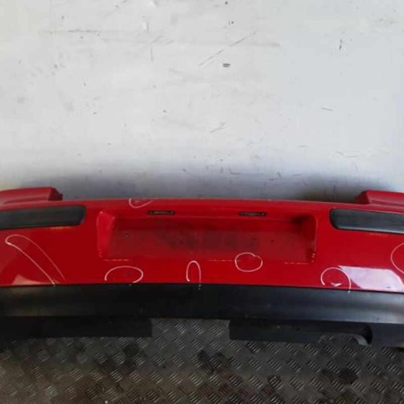 Pare choc arriere VOLKSWAGEN GOLF 4