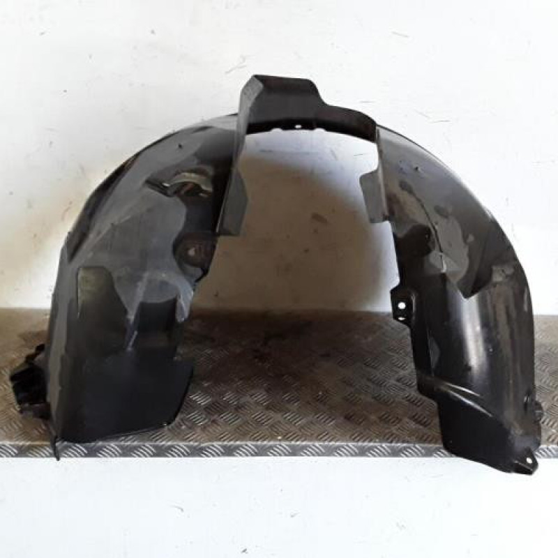 Pare boue avant gauche FORD MONDEO 3 Pare boue avant gauche FORD MONDEO 3