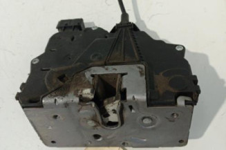Serrure avant gauche OPEL CORSA D Photo n°1