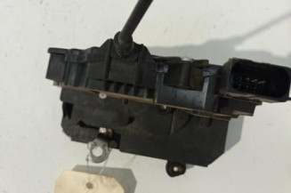 Serrure avant gauche OPEL CORSA D Photo n°3