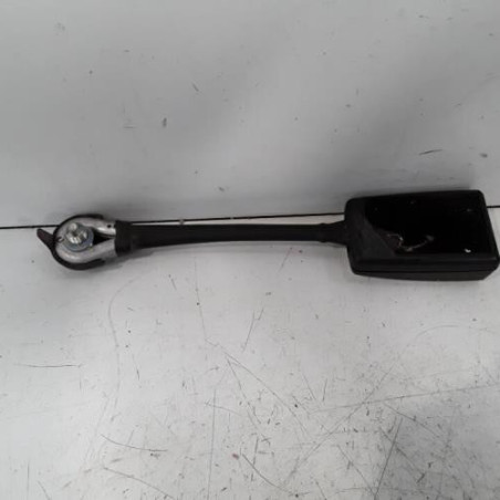 Attache ceinture avant droit PEUGEOT BIPPER