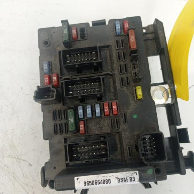 Boitier servitude moteur (BSM) PEUGEOT 307