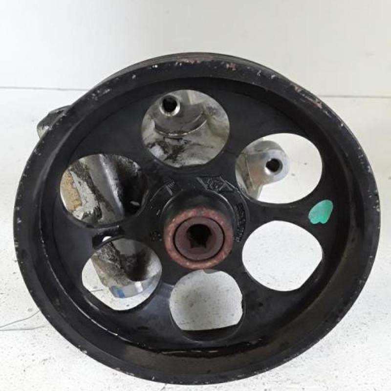 Pompe de direction RENAULT LAGUNA 2