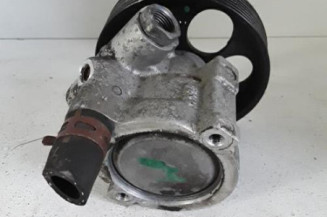 Pompe de direction RENAULT LAGUNA 2 Photo n°3