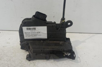 Serrure arriere droit RENAULT CLIO 4 Photo n°1