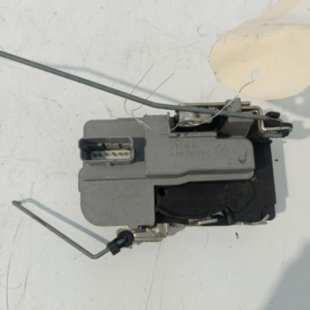 Serrure avant droit PEUGEOT 206+