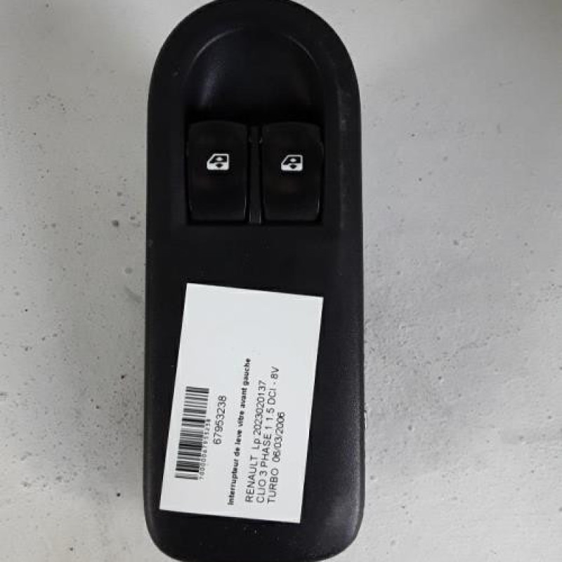 Interrupteur de leve vitre avant gauche RENAULT CLIO 3