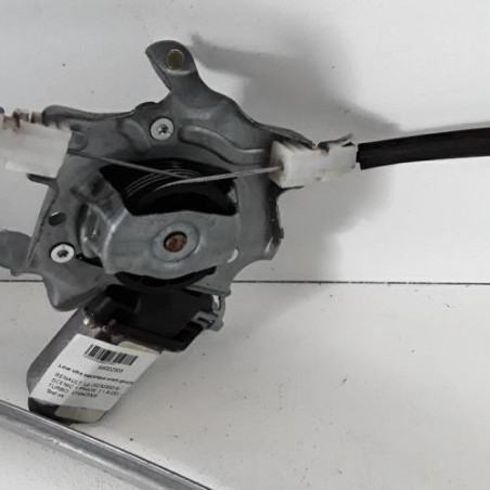 Leve vitre electrique avant gauche RENAULT SCENIC 1