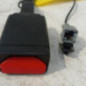 Attache ceinture avant gauche PEUGEOT 208 1