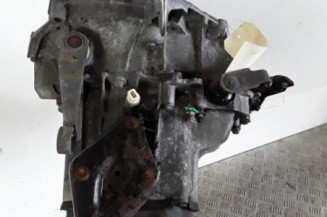 Boite de vitesses PEUGEOT 106 Photo n°4