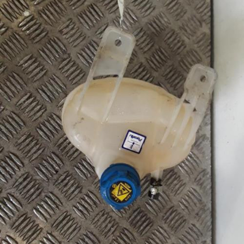 Vase d'expansion FIAT PUNTO EVO 3 Vase d'expansion FIAT PUNTO EVO 3