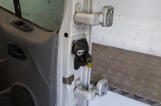 Porte avant gauche OPEL VIVARO 1 Photo n°6