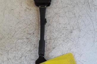 Attache ceinture avant droit PEUGEOT 308 1 Photo n°1