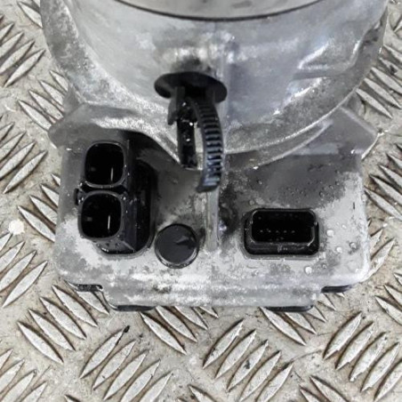 Pompe de direction PEUGEOT 308 1